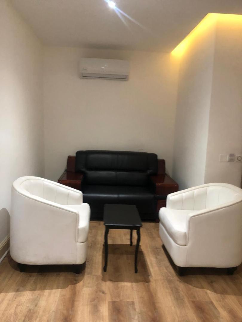 Crownsville Hotel - Airport Road Port Harcourt Exterior foto